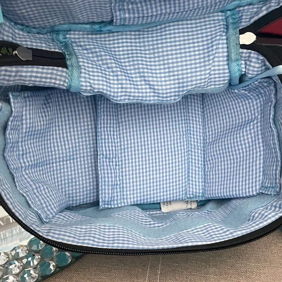 ✨Turquoise Quilted Zipper Cosmetic Train Case✨NWT - Picture 5 of 9